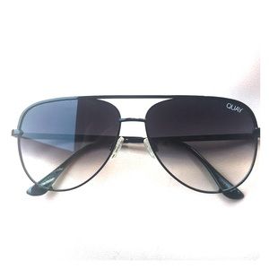 Quay x Desi Perkins HIGH KEY MINI Sunglasses